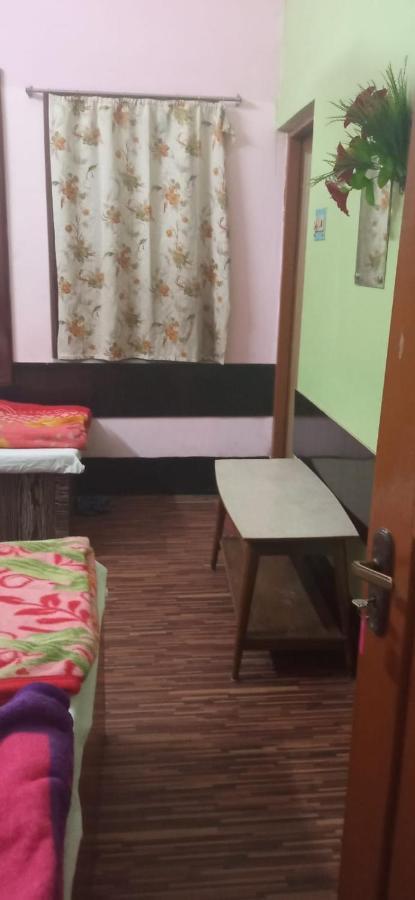 Northeastern Dormitory Gauripur  외부 사진