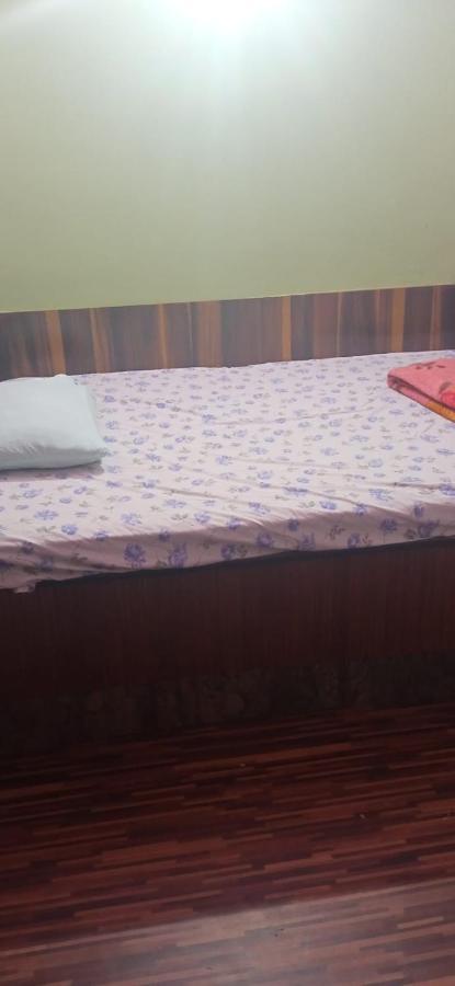 Northeastern Dormitory Gauripur  외부 사진
